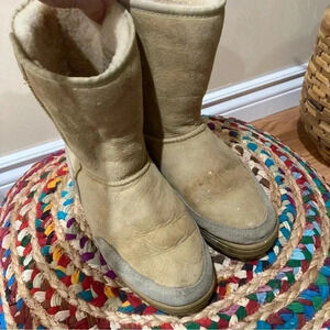 UGG hanging up boots